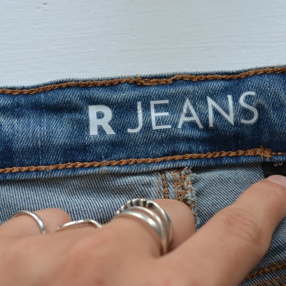 NWOT Denim shorts - Picture 3 of 7